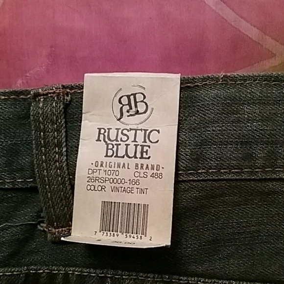 Rustic Blue jeans - Picture 3 of 3